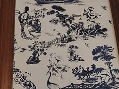 -八府香鸭·啫啫煲(华山路店)