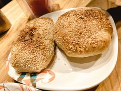 小郑酥烧饼-老城南.鸭血粉丝汤(夫子庙店)