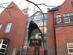 -钟书阁(松江泰晤士小镇店)