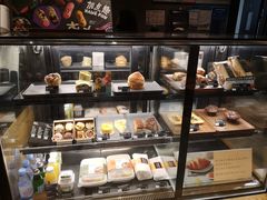 面包甜点陈列柜-星巴克(长春世纪鸿源店)