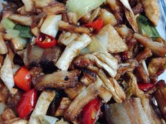 -味上湘菜馆(岳麓山店)