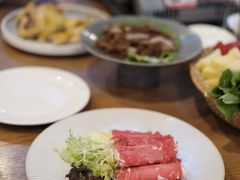 -昆明春城湖畔度假村