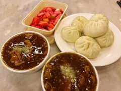 猪肉大葱包子-天兴居(鲜鱼口街店)