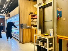 -牛串门串串香(东直门簋街总店)