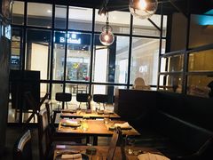 大堂-Carbon莫卡哆·意大利复古集市餐厅(杭州大厦店)