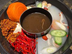 -味舵主重庆火锅(邓尉路店)