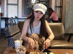 -星巴克(西藏路店)