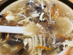 酸辣汤-小姜锅贴(凤凰街店)