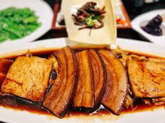 把子肉-老牌坊•鲁菜名店•地道济南菜(大观园商埠店)