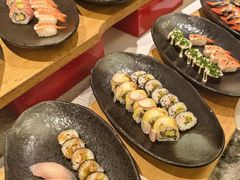 -圣丰索菲特·2 On 988 Café 自助餐厅