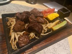 -穹六人间 people 6(岳阳路店)