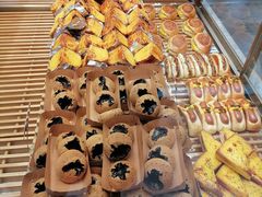 -万利隆(车站店)