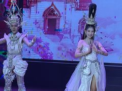 -金东尼人妖秀