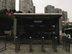 -上海体育场(地铁站)