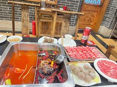 -百年川椒重庆老火锅(光谷店)