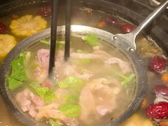 -润泽园椰子鸡(汇一城店)