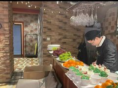 -玩坞轰趴馆·户外团建聚会主题生日派对馆(世豪广场店)