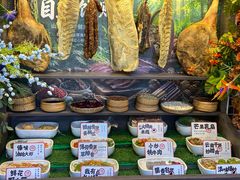 -桥边小楼·手工云南菜·古城观景小楼