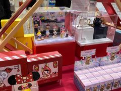 -泡泡玛特POPMART(上海环球港店)