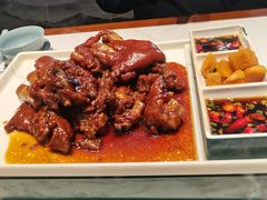 -老周家酱卤猪蹄私房菜(克拉玛依西街店)
