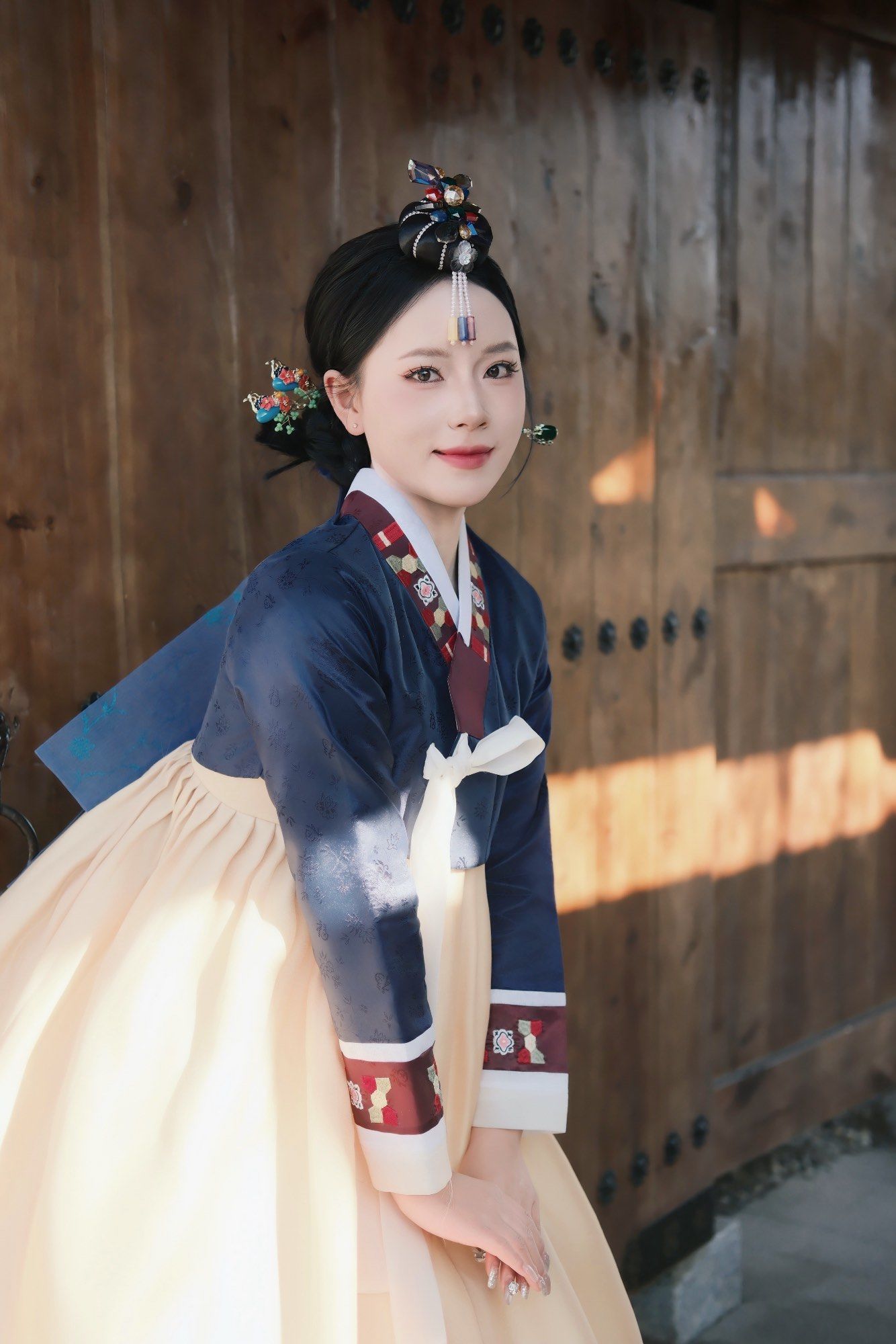 来延吉怎么能不拍一套美美的朝鲜族服装呢