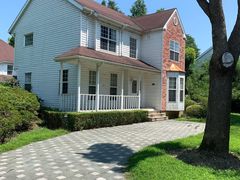 -上海银珠苑度假村-地面停车场