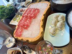 -东海怡品海鲜豆捞(舟宿夜江店)