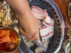 -江南本家韩国料理(太古仓中船汇店)
