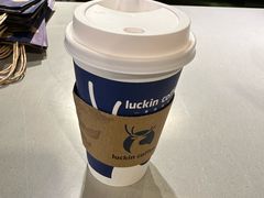 -瑞幸咖啡(东直门枢纽店)