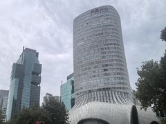 -上海尚嘉中心