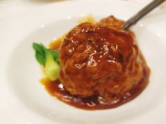 红烧狮子头-东兴楼饭庄(六里桥店)
