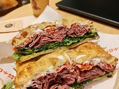 小红帽三明治-OUR Bakery(中海环宇荟店)