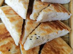 饽饽饼-王明古法砂锅居(开化寺店)