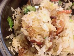 广式腊味煲仔饭-狐狸爱上椰子鸡(金地广场店)