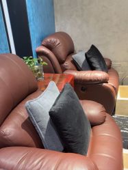 -悦指间美甲美睫