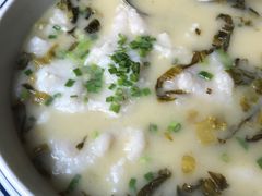 酸菜鱼-川外川(星海店)