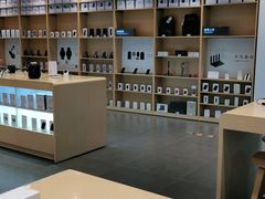 -华为授权体验店(中山公园来福士)