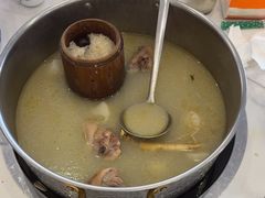 -朴小妹人参鸡汤火锅(长白山万达店)