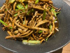 干锅茶树菇-莫山小馆(百花店)