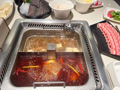 -海底捞火锅鲜切牛肉主题店(长寿路店)