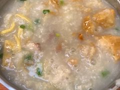 -陈老添美食店(宝华路店)