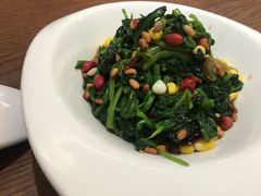 菠菜果仁-北李妈妈菜·虾爬子大锅贴(贵和店)