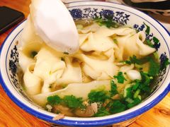 牛肉面-嘻小北·兰州清汤牛肉面(太平洋森活天地店)
