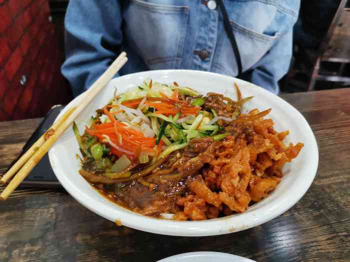 小西关传统面馆-"天一热就不乐意开火,接了老少女下班回来,.