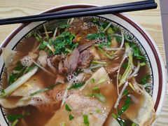 -清真·白家牛肉罩火烧老店(育才街店)