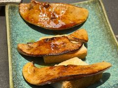 -铭牛烧肉·和牛海鲜自助(高新月牙湖店)