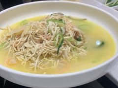 -香山湖家家宴(中山陵店)