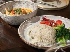 -Brut Eatery悦璞食堂(建国东路店)