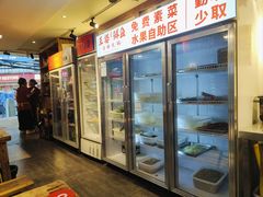 -王婆乔鲜鱼自助火锅(蜀汉路店)