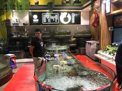 -黄泥岗·地道湖北菜(奥特莱斯店)